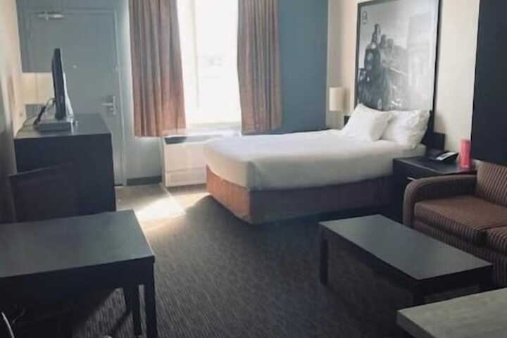 Room 20 of 65