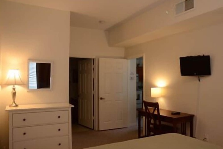 Room 19 of 37