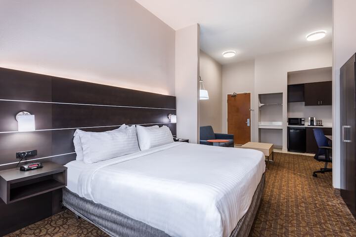 Holiday Inn Express Hotel & Suites Bremen by IHG