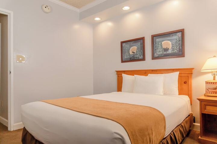 Legacy Vacation Resorts - Steamboat Hilltop