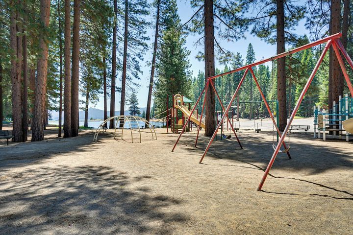 Cozy Chester Home w / Patio & Lake Access!