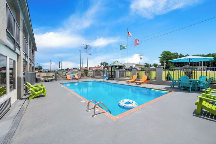 Pool 7 of 69