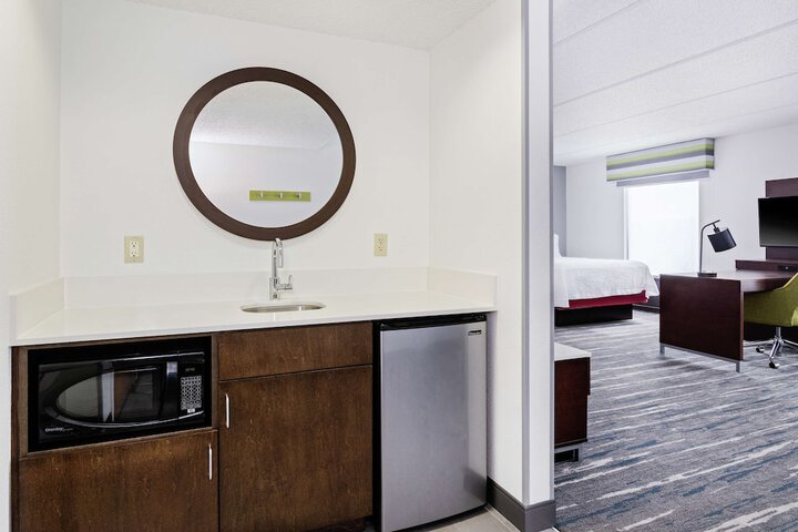 Hampton Inn & Suites Orlando Intl Dr N
