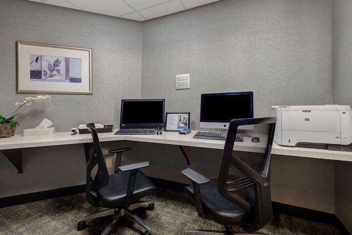 Business Center 60 of 60