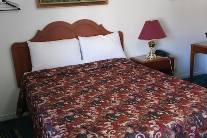 Room 28 of 57