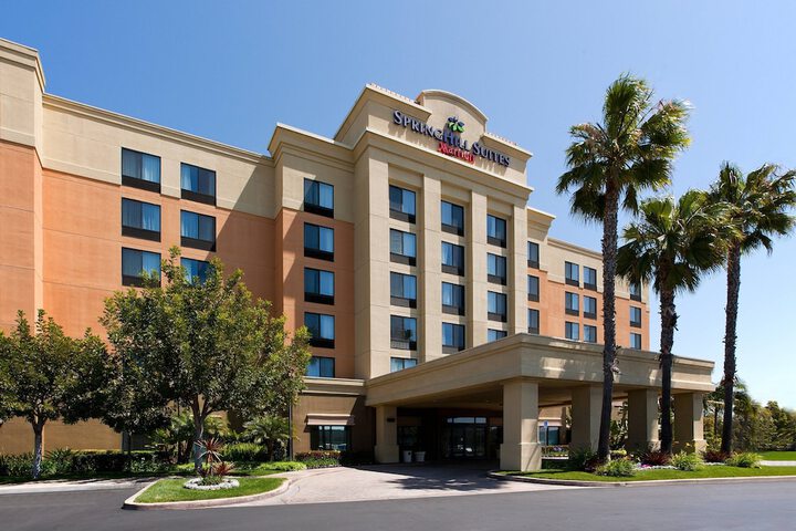 Hotel 2 of 20