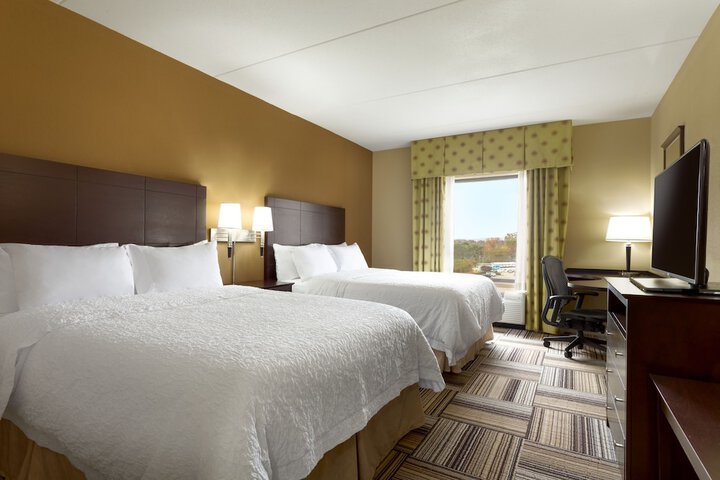 Room 16 of 32