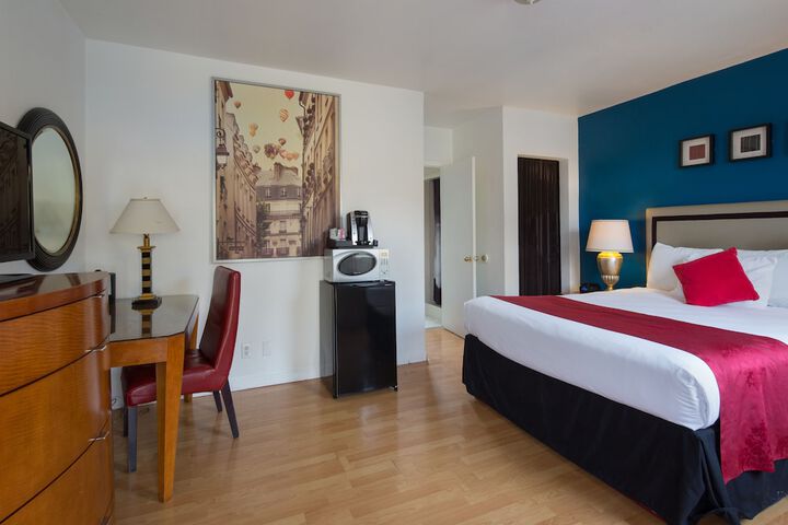 Alpine Inn & Suites