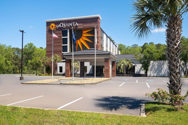 La Quinta Inn & Suites by Wyndham Myrtle Beach
