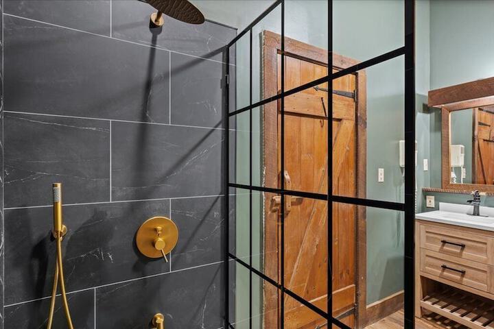 Laurel Valley Mountain Retreat
