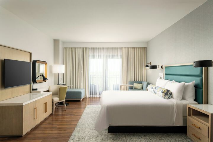 Hotel Effie Sandestin Autograph Collection