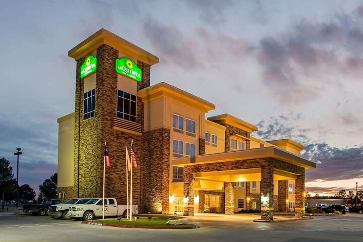La Quinta Inn & Suites by Wyndham Pecos