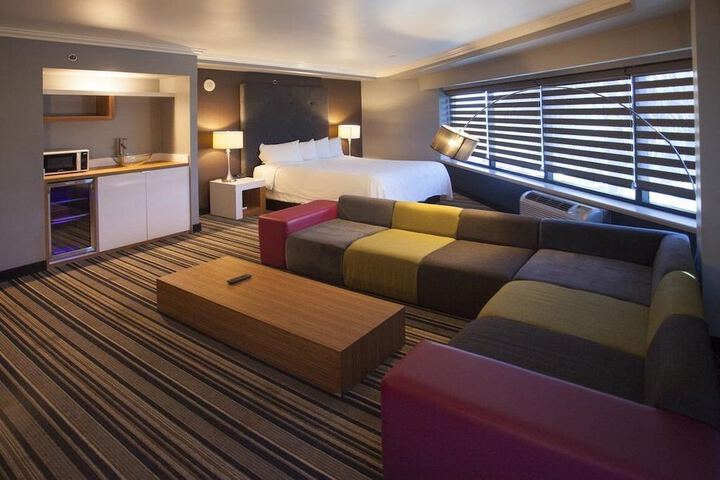 Room 20 of 40