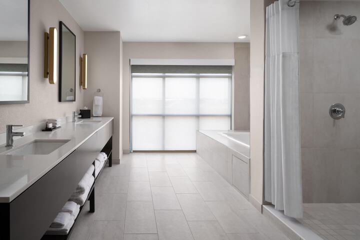 Embassy Suites by Hilton Charlotte Concord Golf Resort & Spa