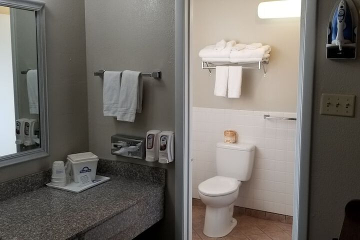 Days Inn & Suites by Wyndham Trinidad