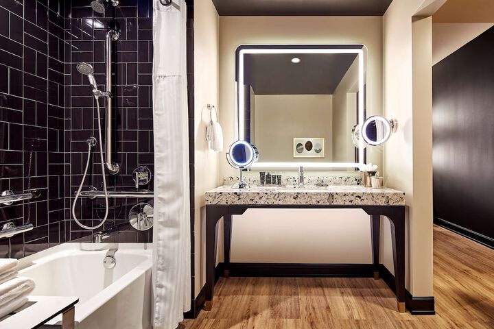 Hyatt Centric Downtown Sacramento