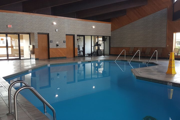 Pool 5 of 27