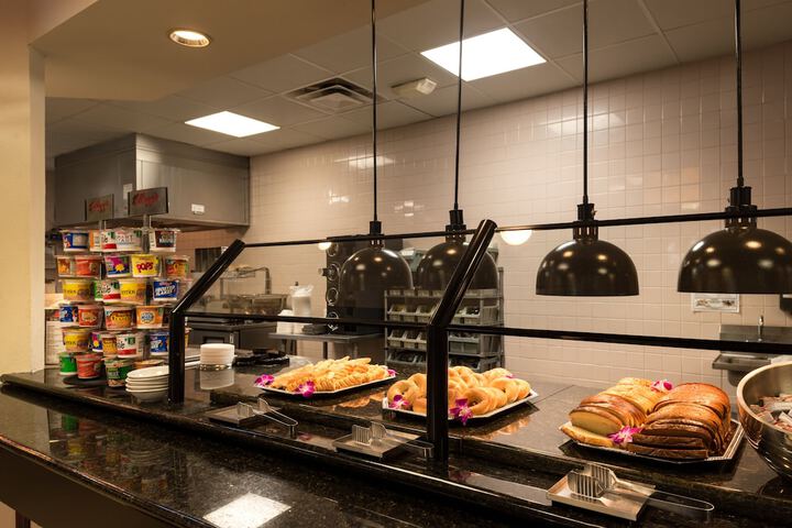 Breakfast/Coffee Service 136 of 149