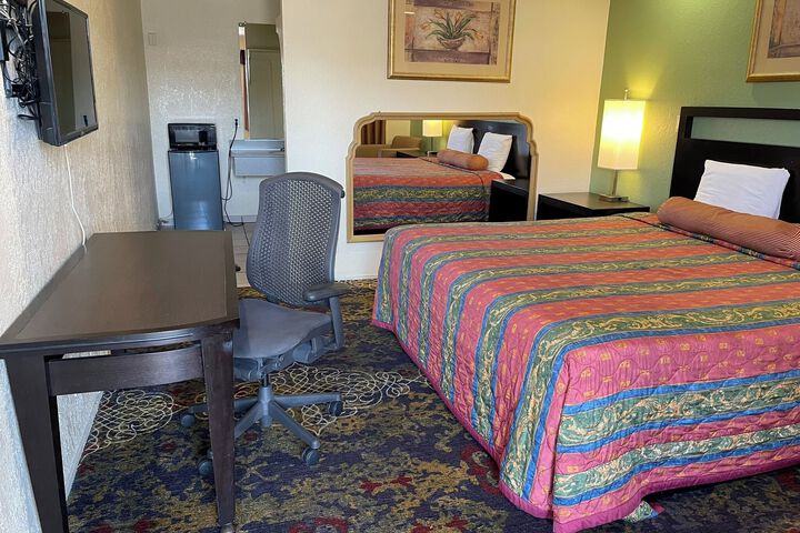 Cloud 9 Motel
