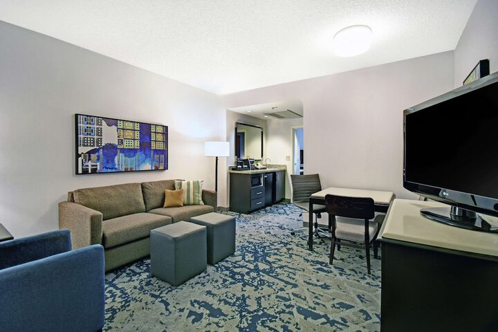 Embassy Suites Charleston