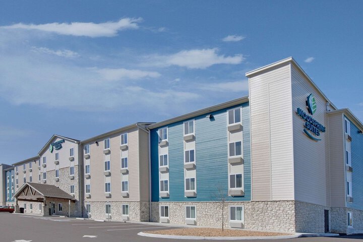 Hotel 2 of 27