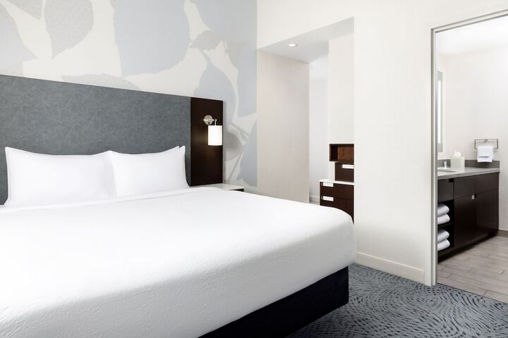 Room 20 of 44