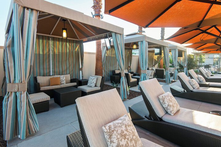 Courtyard Irvine Spectrum