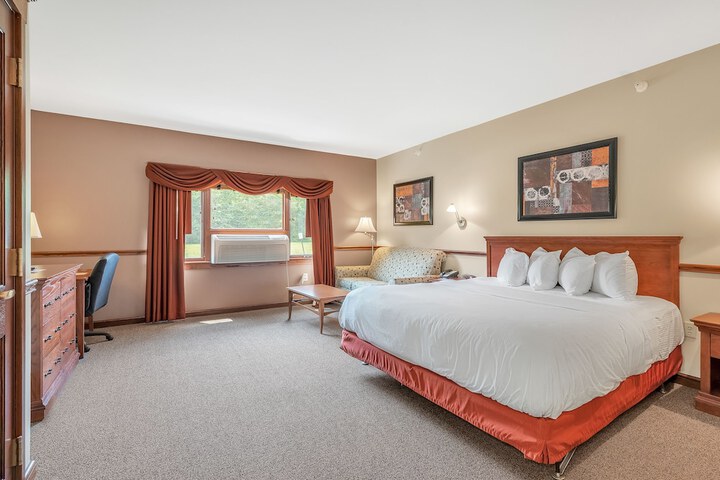 Room 10 of 34