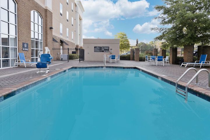 Hampton Inn & Suites Phenix City- Columbus Area