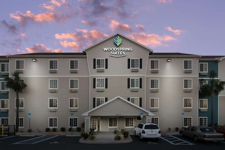 Hotel 2 of 47