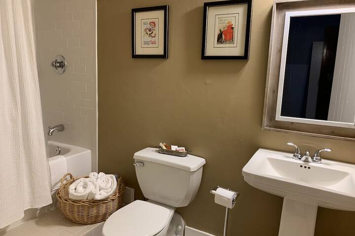 Room 63 of 155