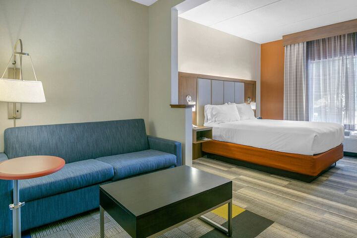 Holiday Inn Express Hotel & Stes Mt. Arlington Rockaway Area by IHG