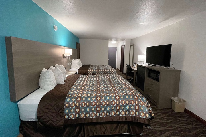 Room 20 of 26