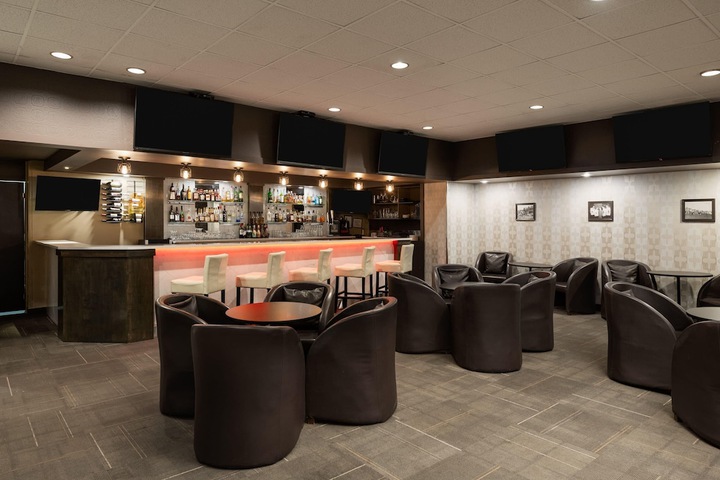 Ramada Plaza by Wyndham Regina Downtown