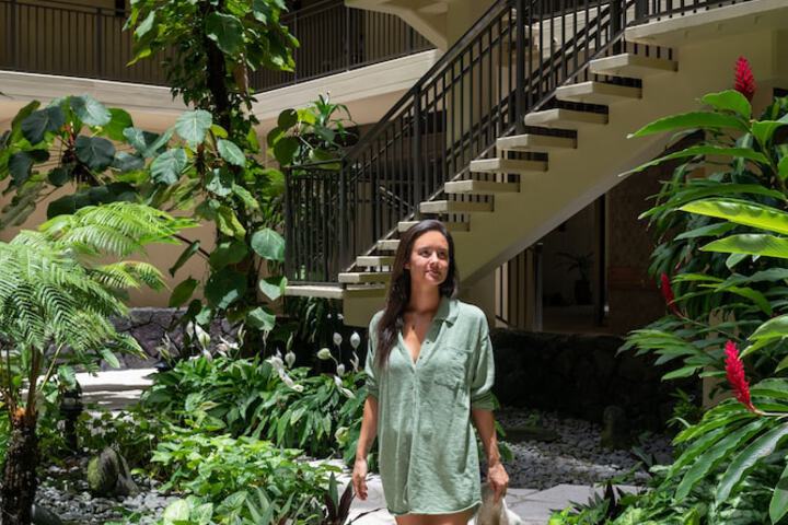 Hotel Exterior 92 of 104