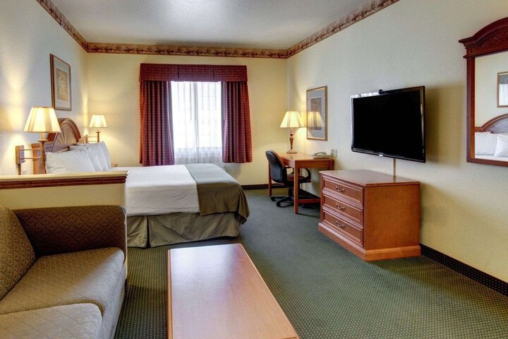 Room 20 of 31