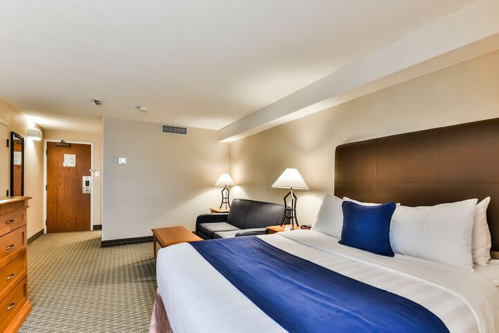 Room 21 of 36