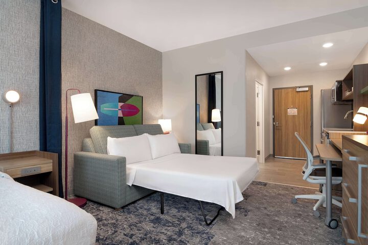 Home2 Suites by Hilton Sheboygan