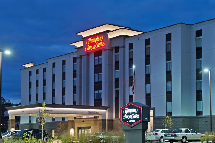 Hampton Inn & Suites North Huntingdon-Irwin