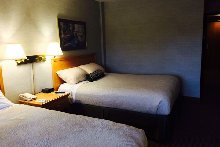 Room 44 of 64