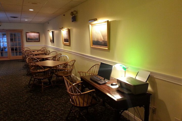 Boothbay Harbor Inn