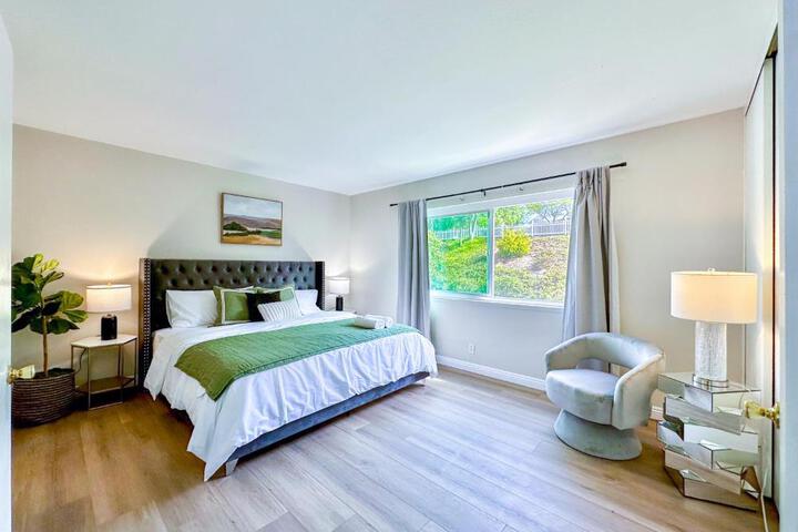 Sweet 2 bd for monthly stay! 20 mi to Disney
