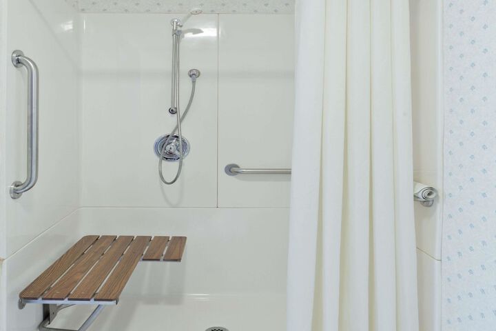 Room 14 of 14
