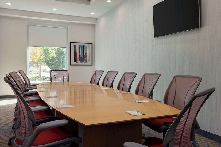 Home2 Suites by Hilton Austin North / Near the Domain