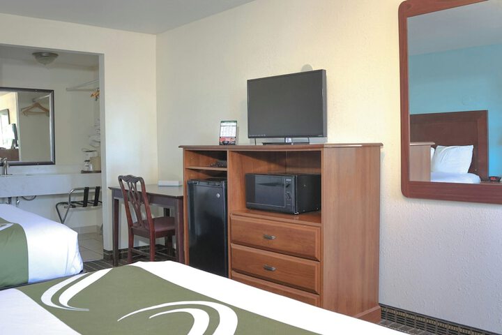 Chippewa Motel