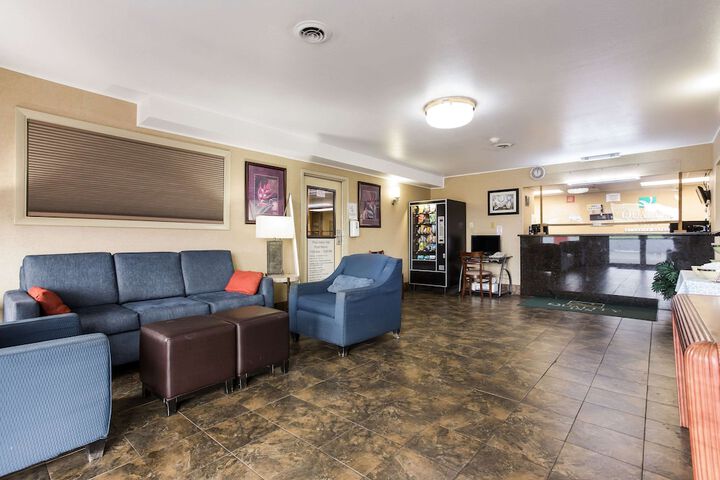 Hotel Interior 15 of 61