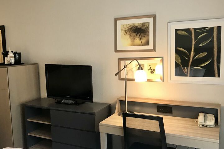 Room 61 of 89