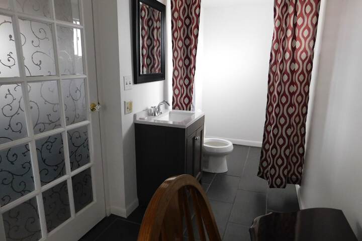 Room 5 of 41