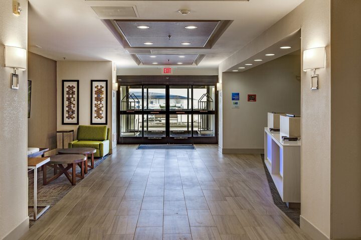 Hotel Interior 10 of 49