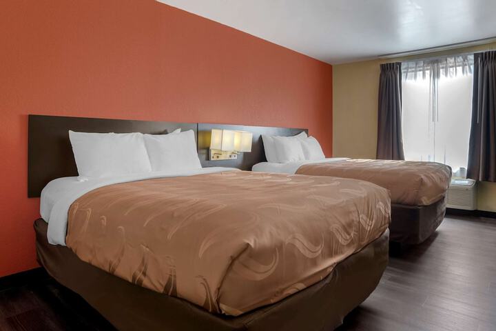 Room 21 of 30